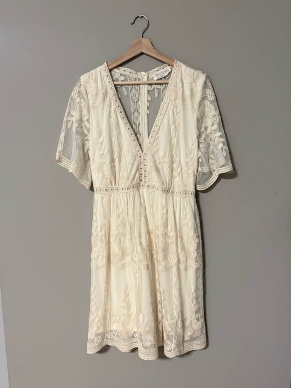 Women's Cream Lace-Embroidered V-Neck Mini Dress